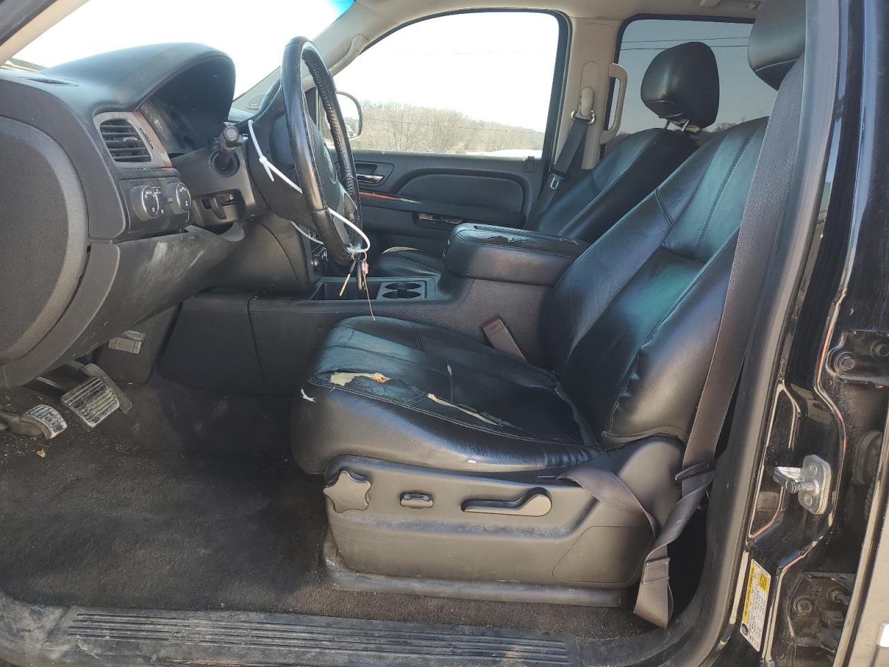2014 GMC Yukon - Image 7
