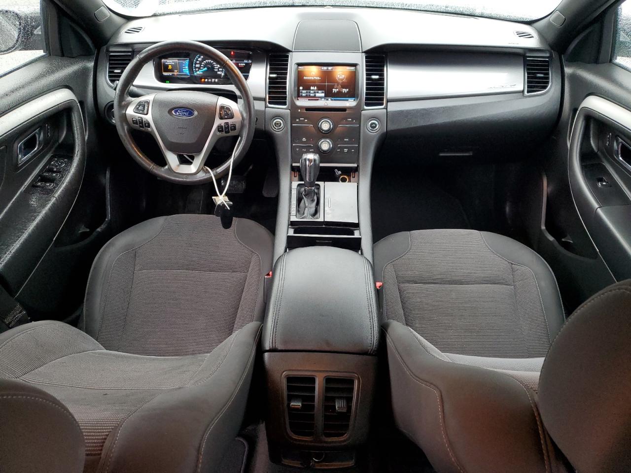 2015 Ford Taurus - Image 8