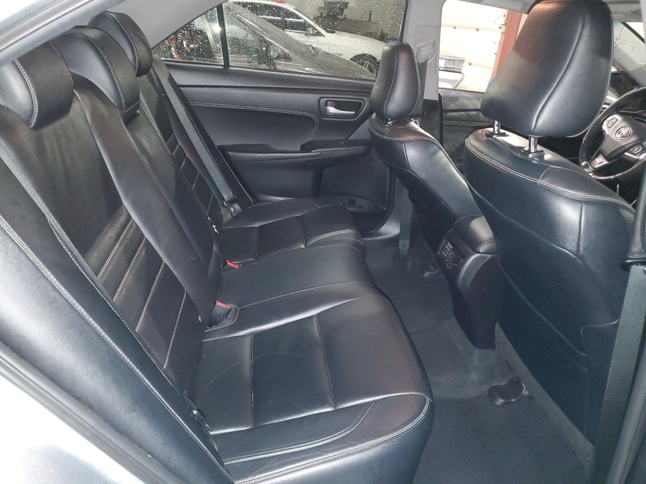 2015 Toyota Camry - Image 10