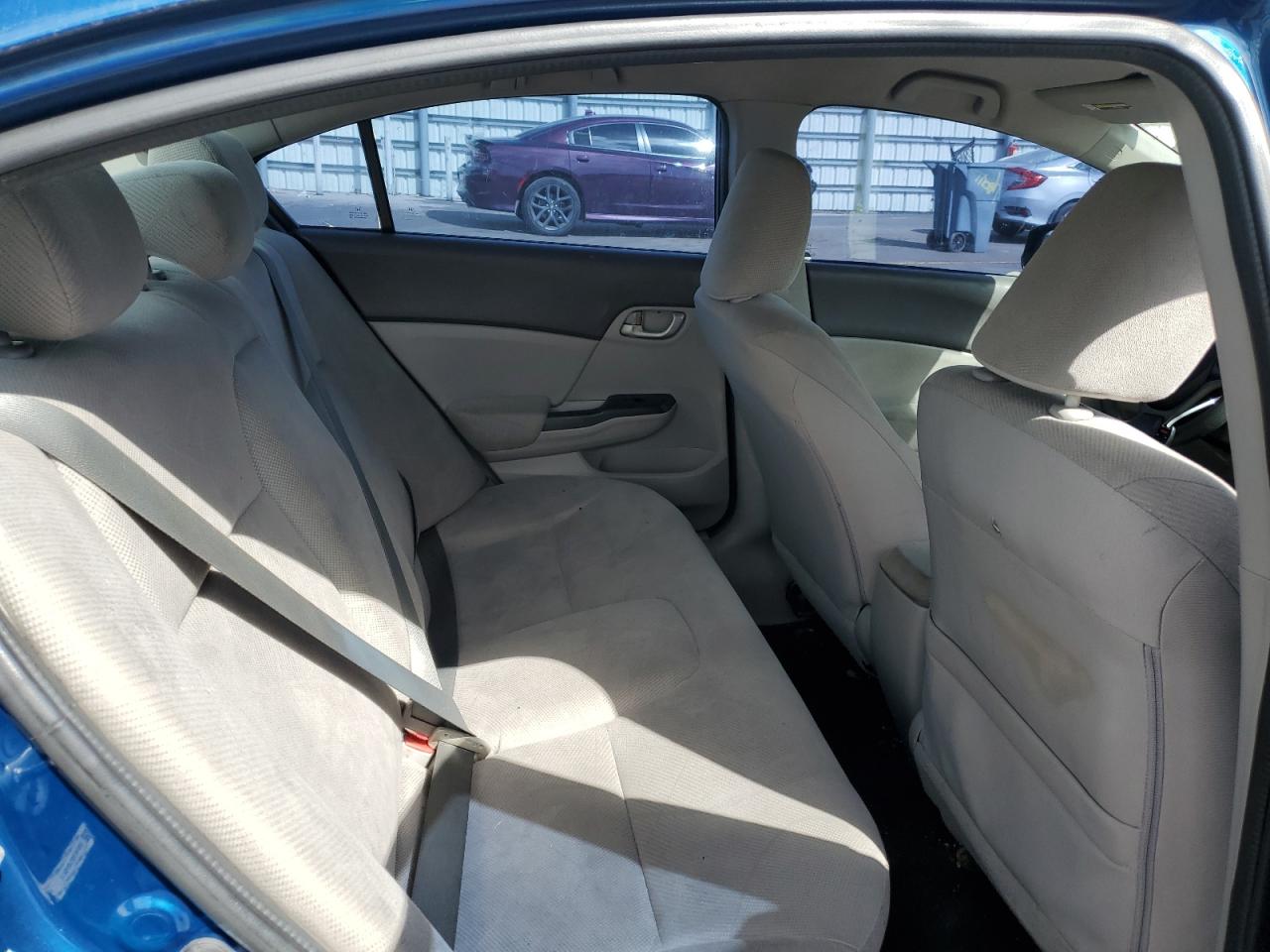 2012 Honda Civic - Image 10