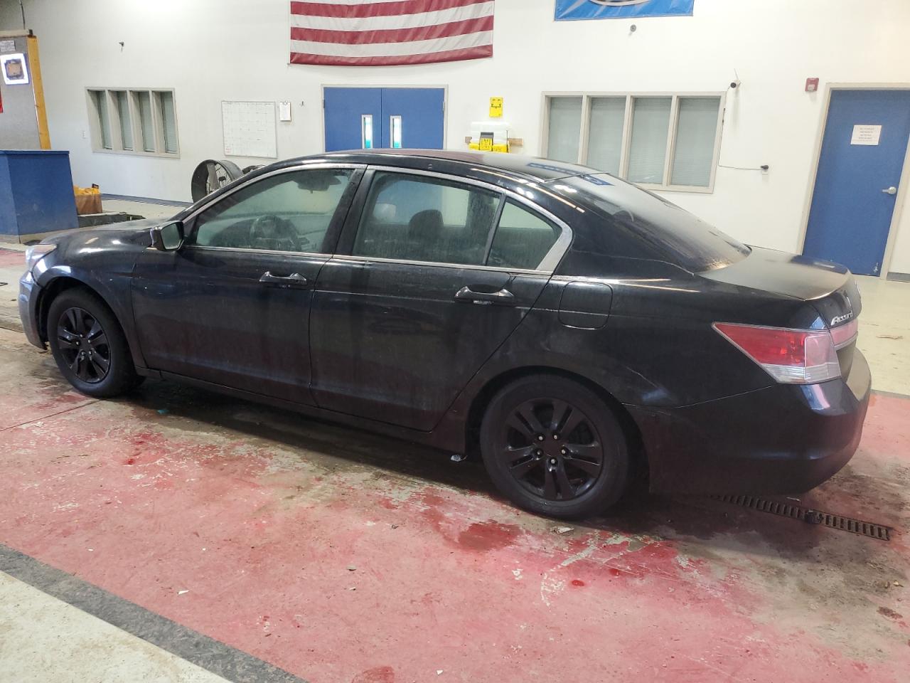 2011 Honda Accord - Image 2