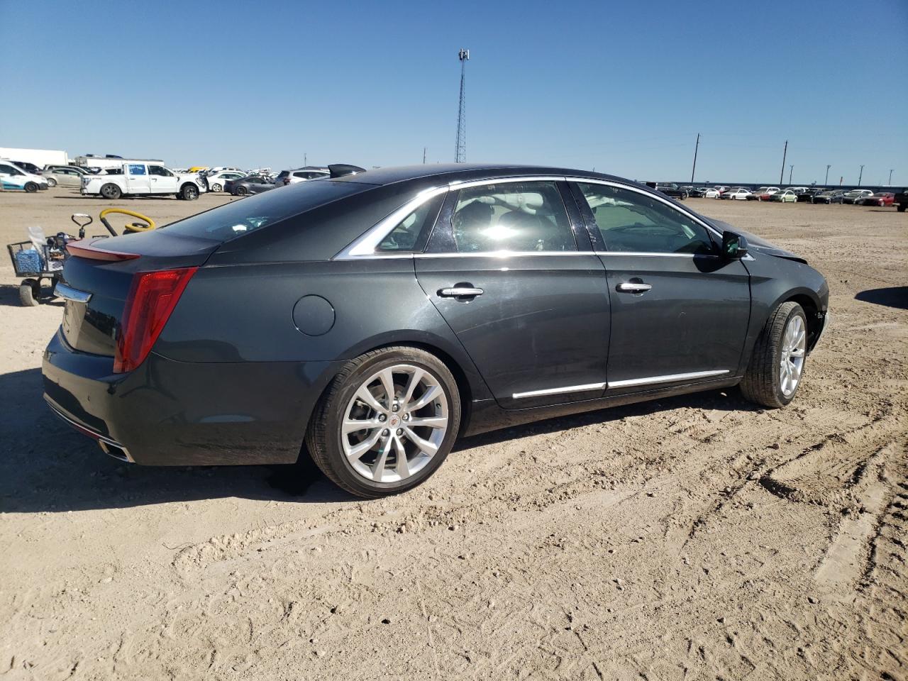 2015 Cadillac XTS - Image 3