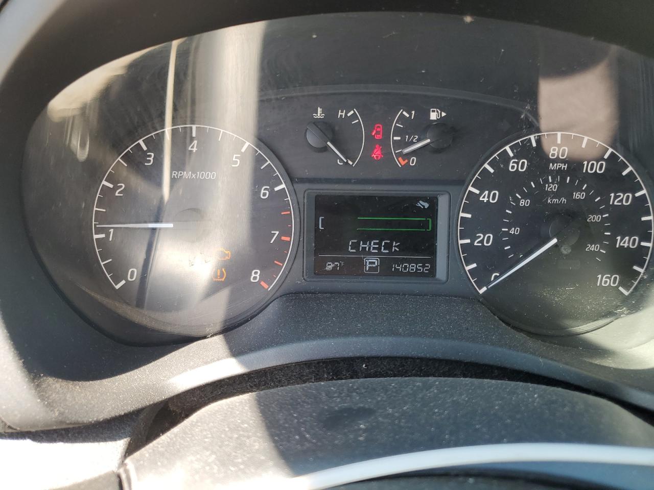 2014 Nissan Sentra - Image 9