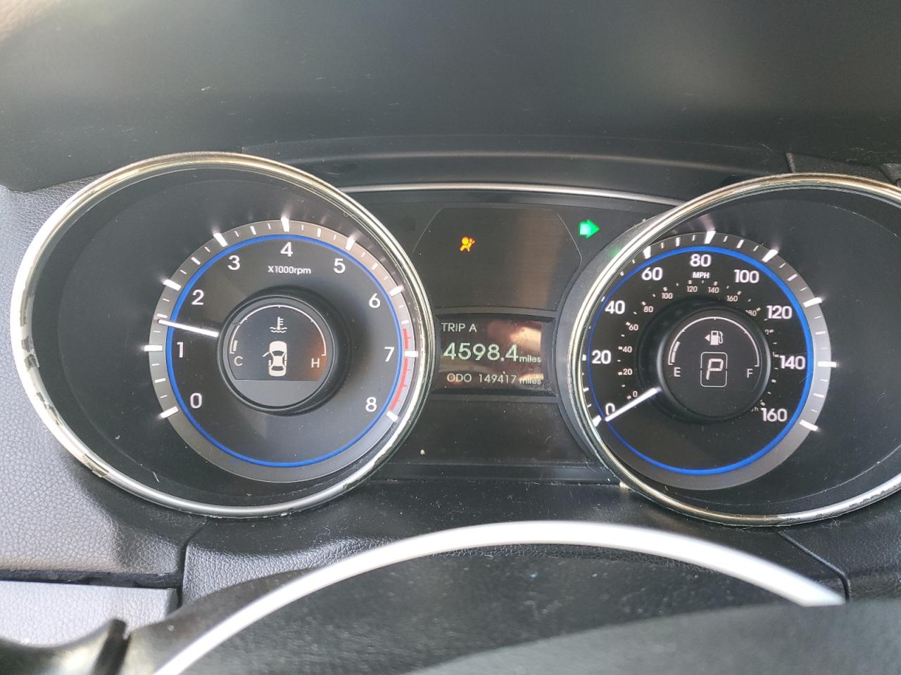 2011 Hyundai Sonata - Image 9