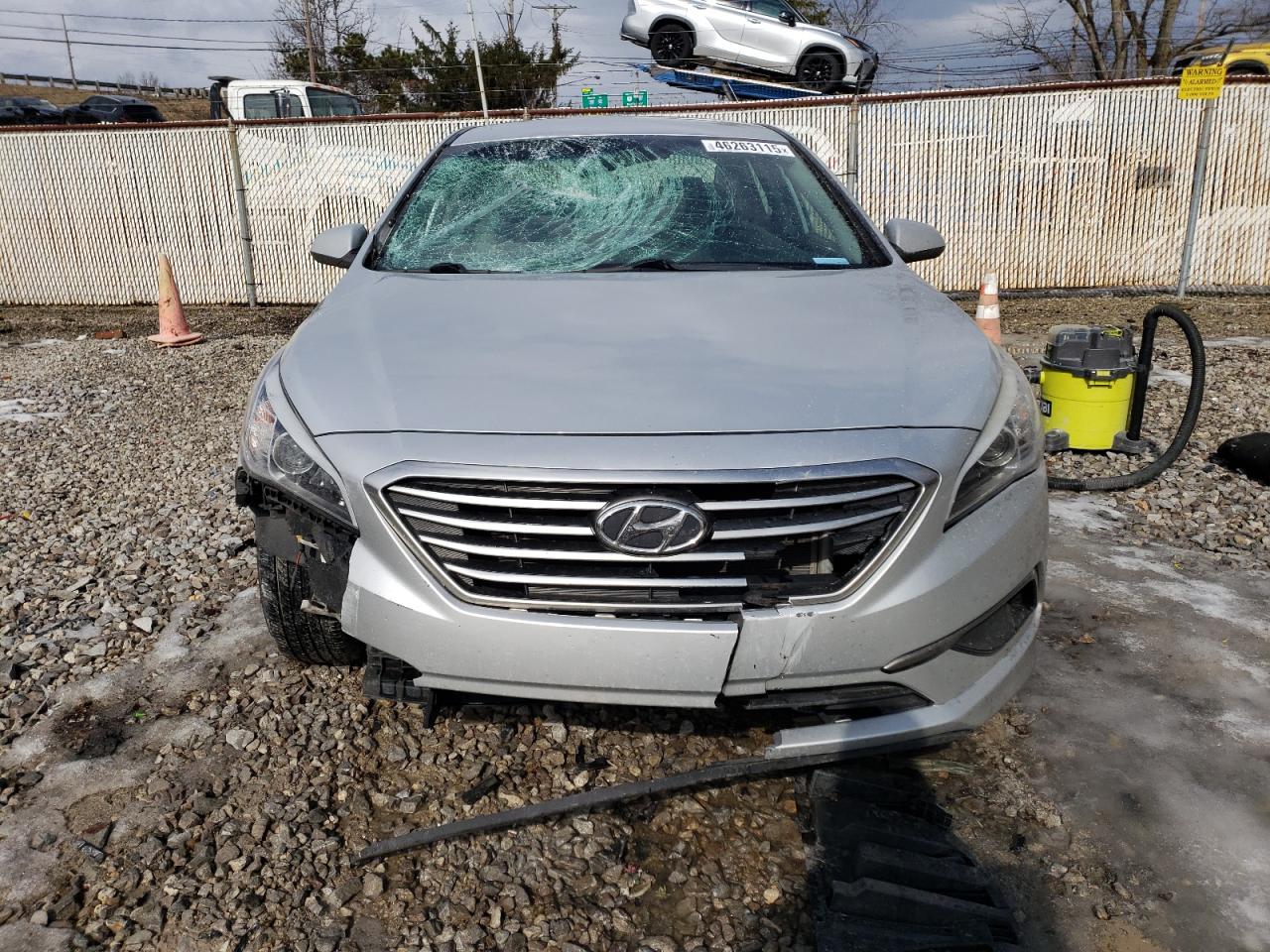 2016 Hyundai Sonata - Image 5