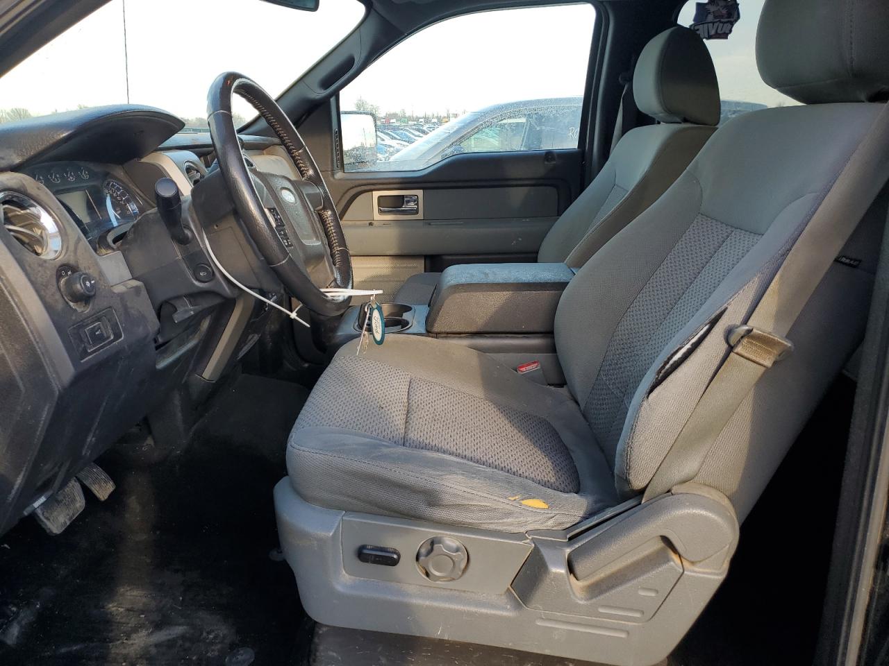 2011 Ford F-150 - Image 7