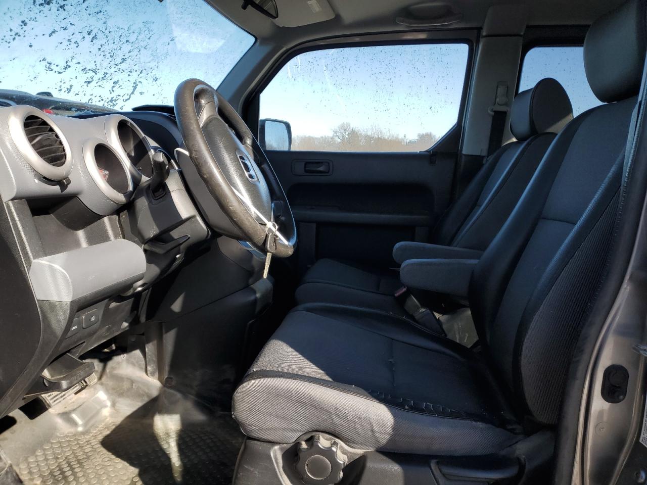 2005 Honda Element - Image 7