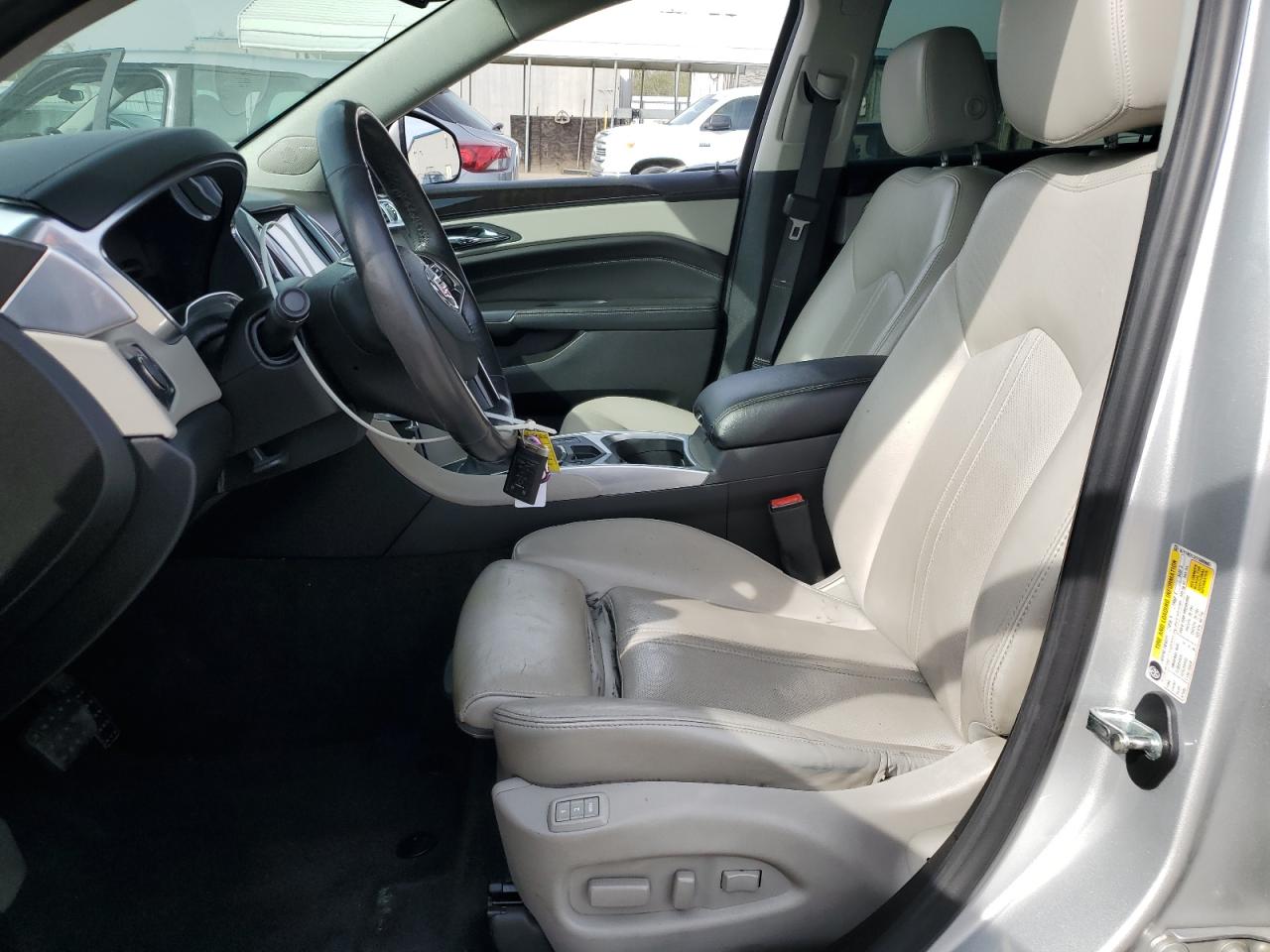 2014 Cadillac SRX - Image 7