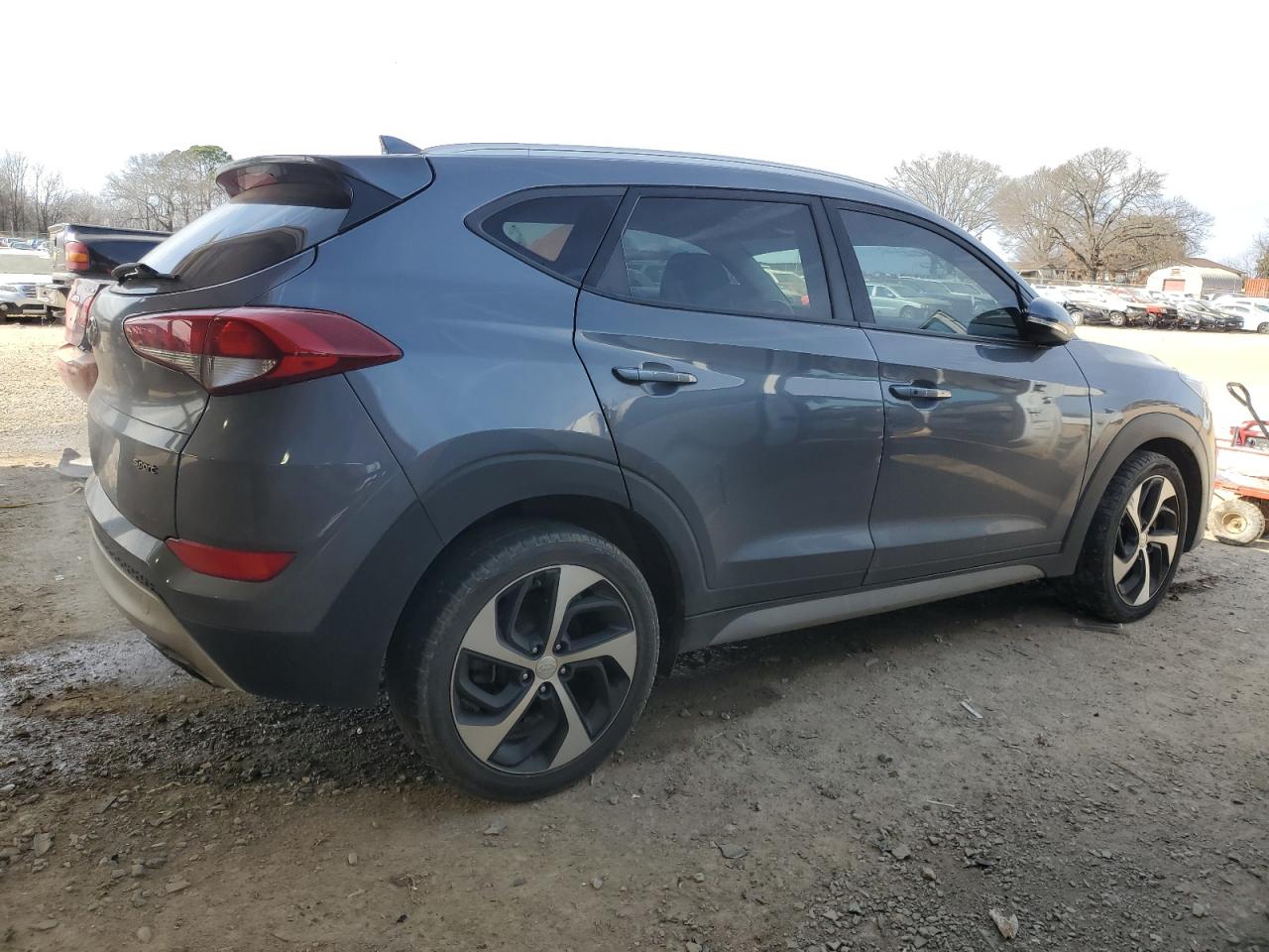 2018 Hyundai Tucson - Image 3