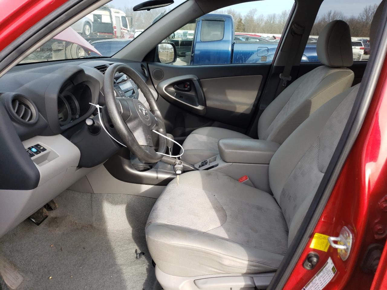 2011 Toyota RAV 4 - Image 7