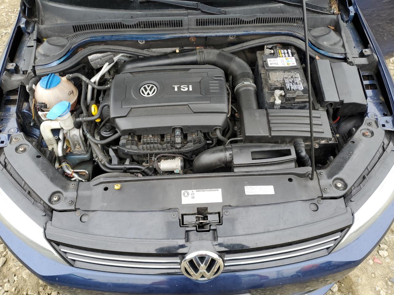2014 Volkswagen Jetta - Image 11