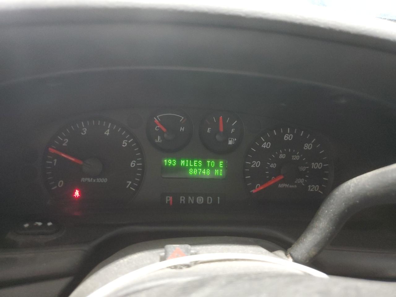 2004 Ford Taurus - Image 9