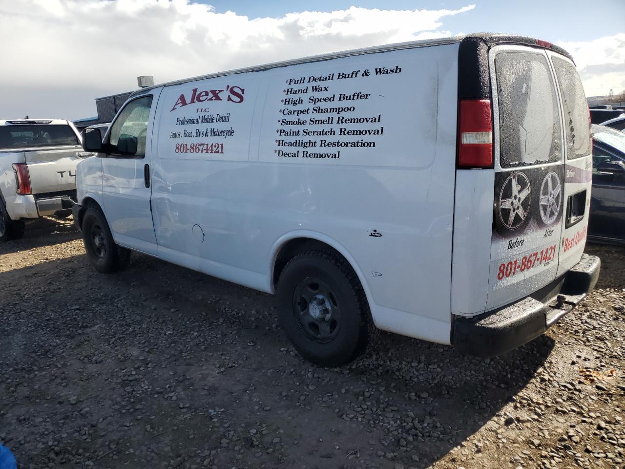 2006 Chevrolet Express - Image 2