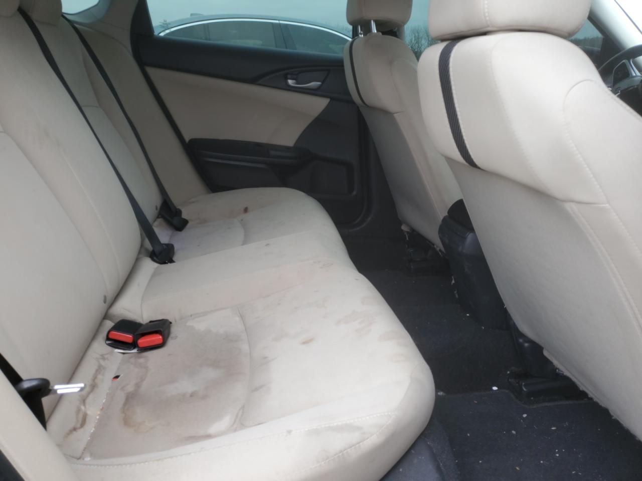 2016 Honda Civic - Image 10
