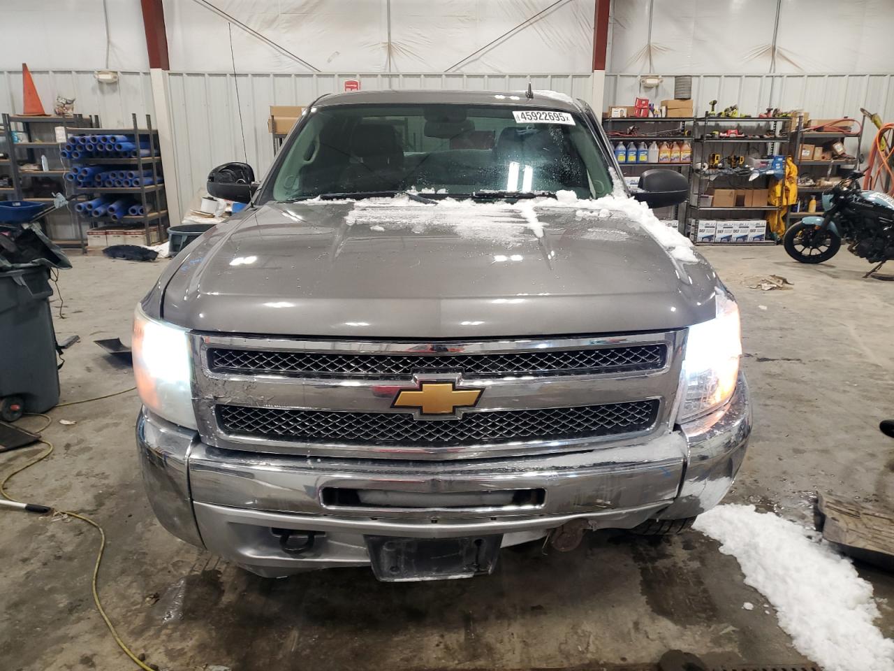 2013 Chevrolet Silverado - Image 5