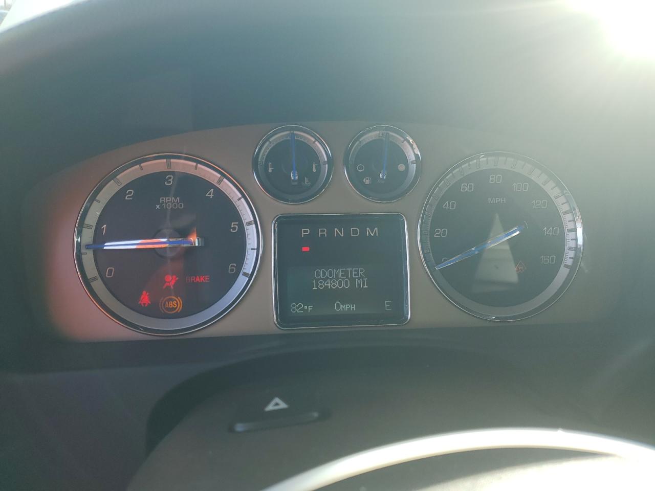 2011 Cadillac Escalade - Image 9