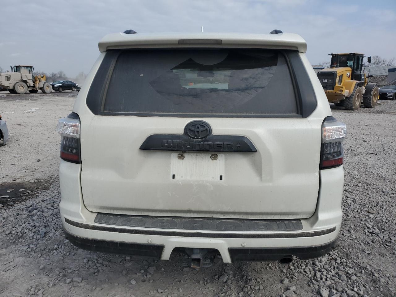 2019 Toyota 4Runner - Image 6