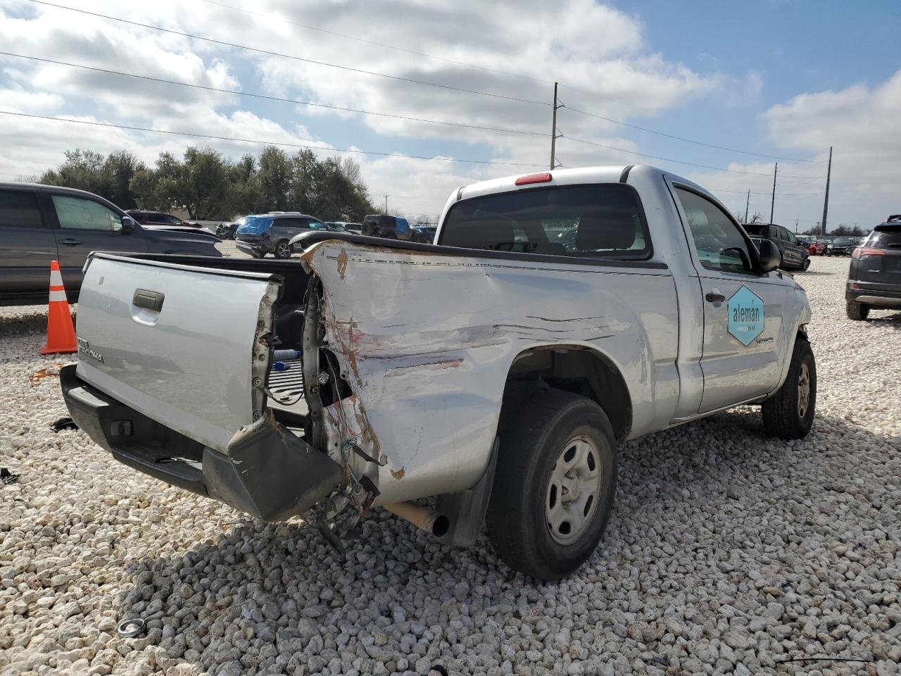 2005 Toyota Tacoma - Image 3