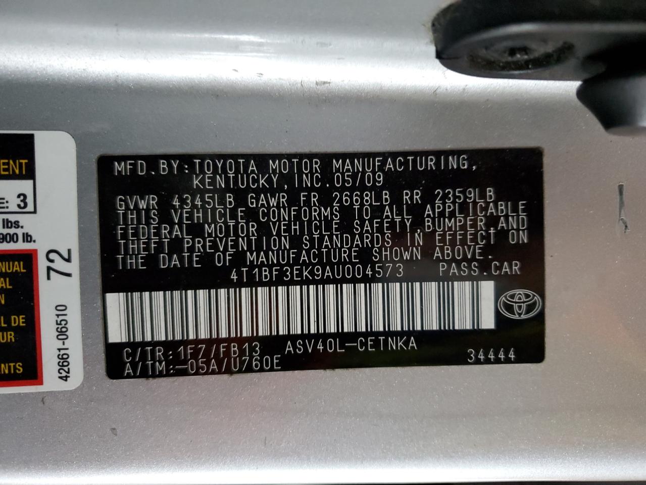 2010 Toyota Camry - Image 14