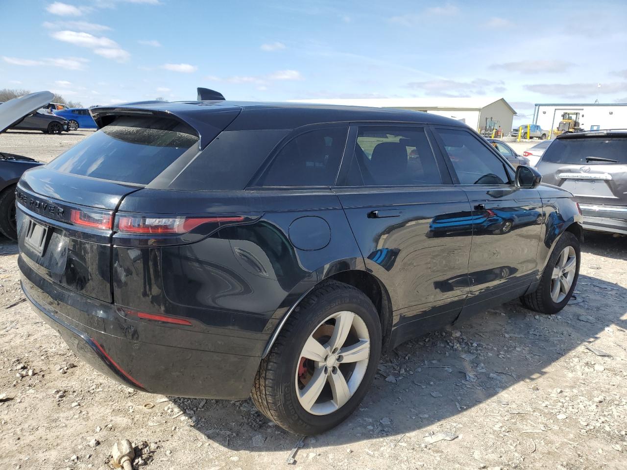 2018 Land Rover Range Rover - Image 3