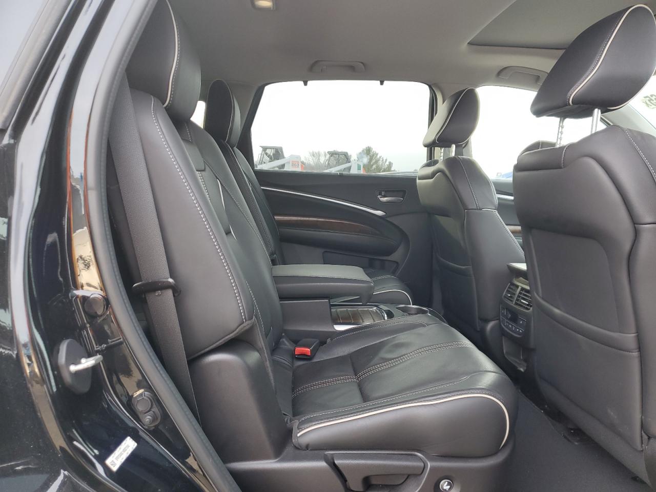 2017 Acura MDX - Image 11