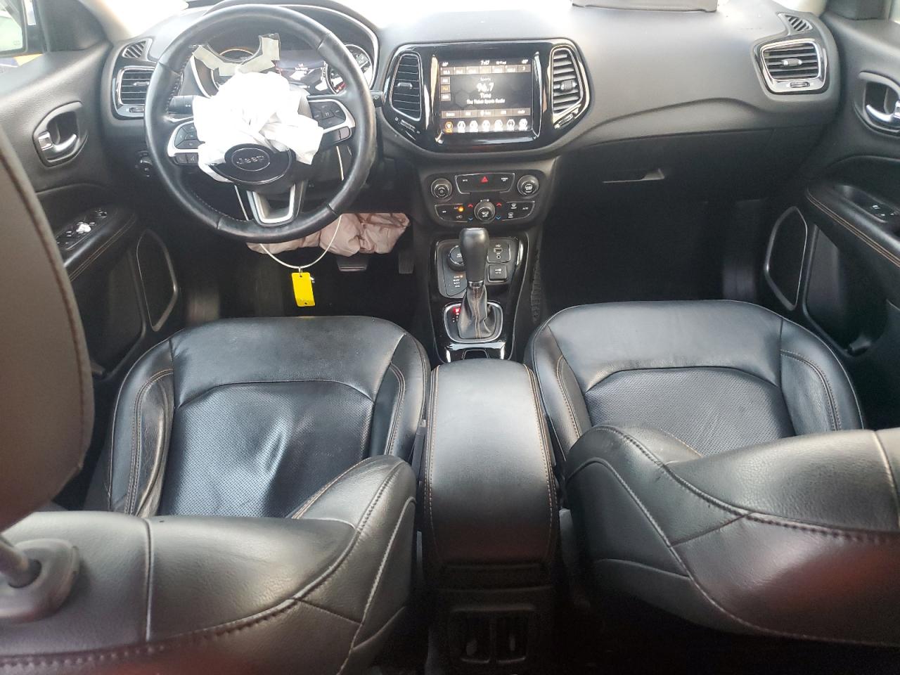 2018 Jeep Compass - Image 8