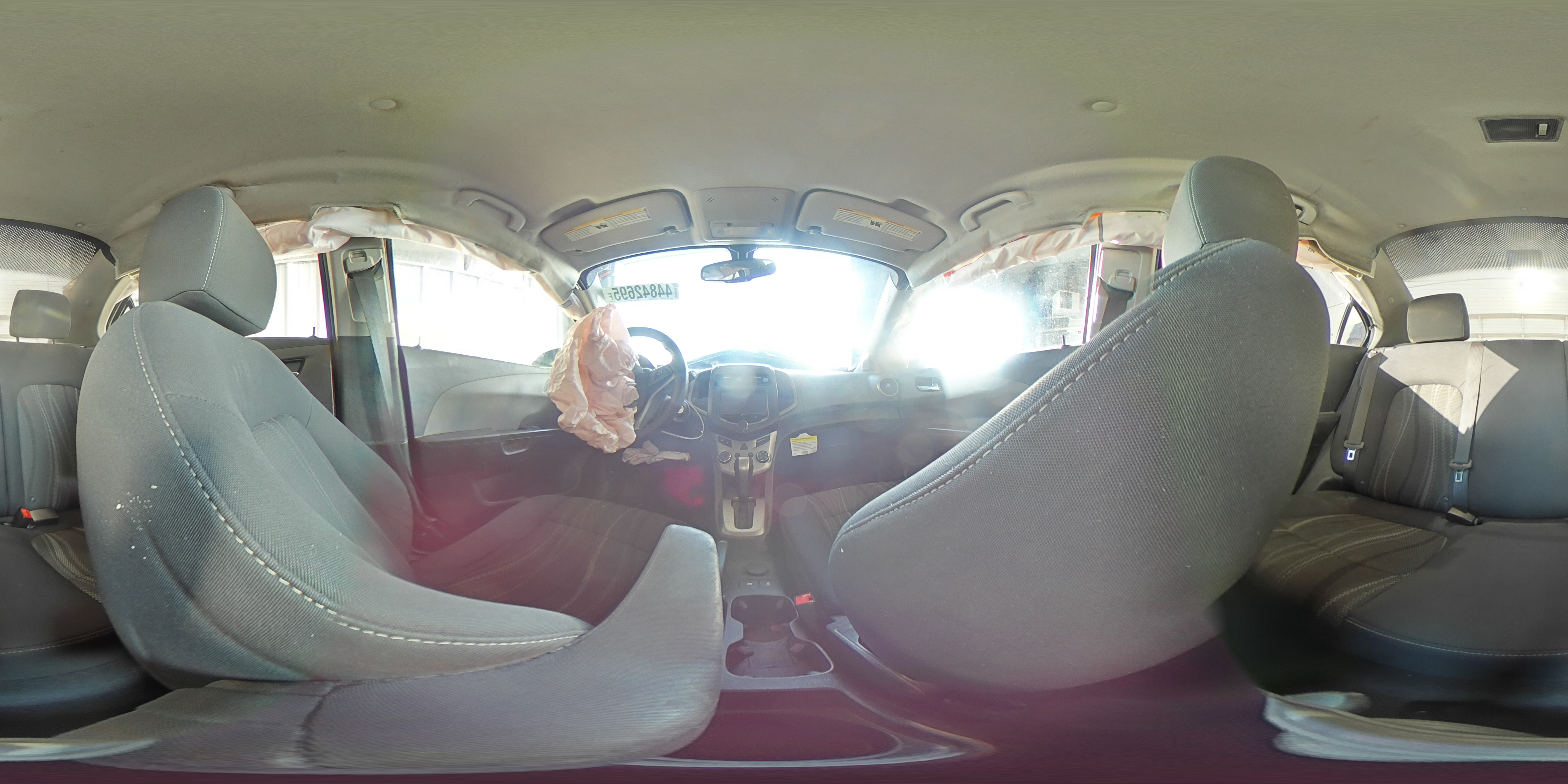 2016 Chevrolet Sonic - Image 15