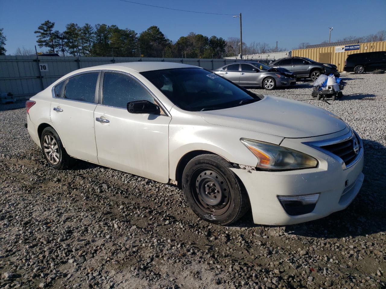 2015 Nissan Altima - Image 4