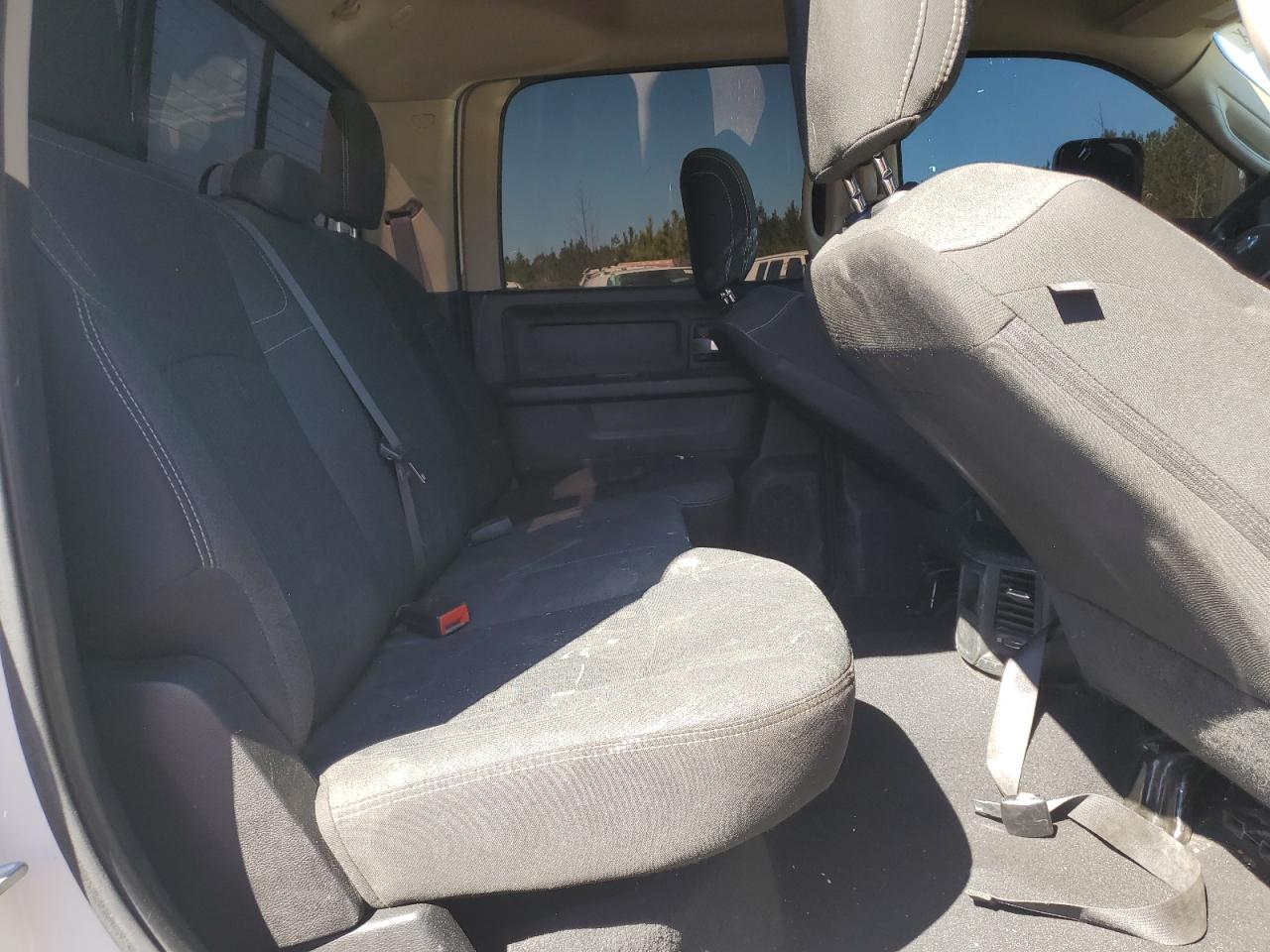 2019 RAM 3500 - Image 6