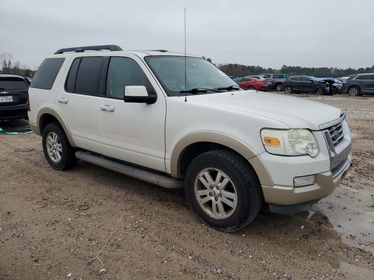 2010 Ford Explorer - Image 4