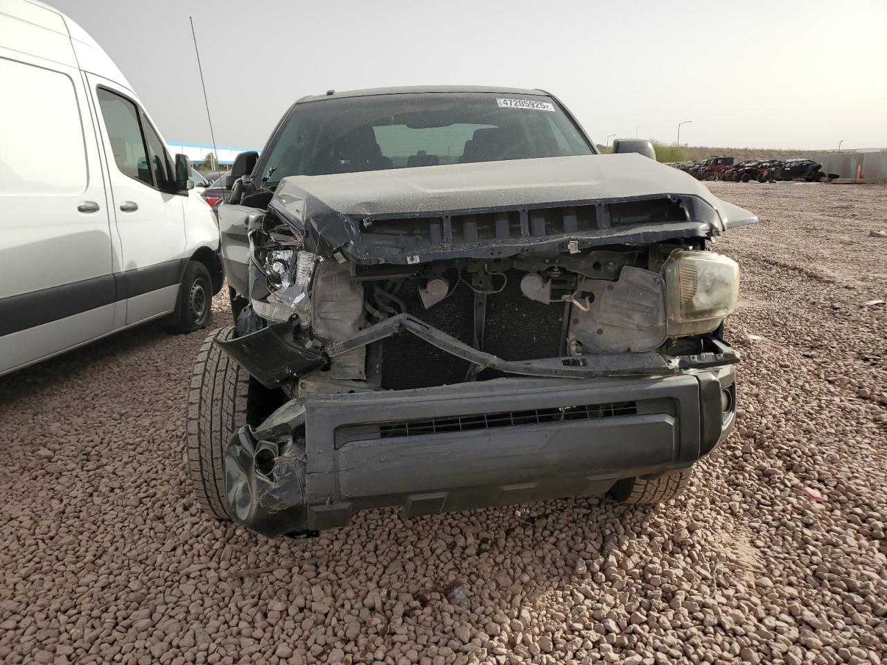 2015 Toyota Tundra - Image 5