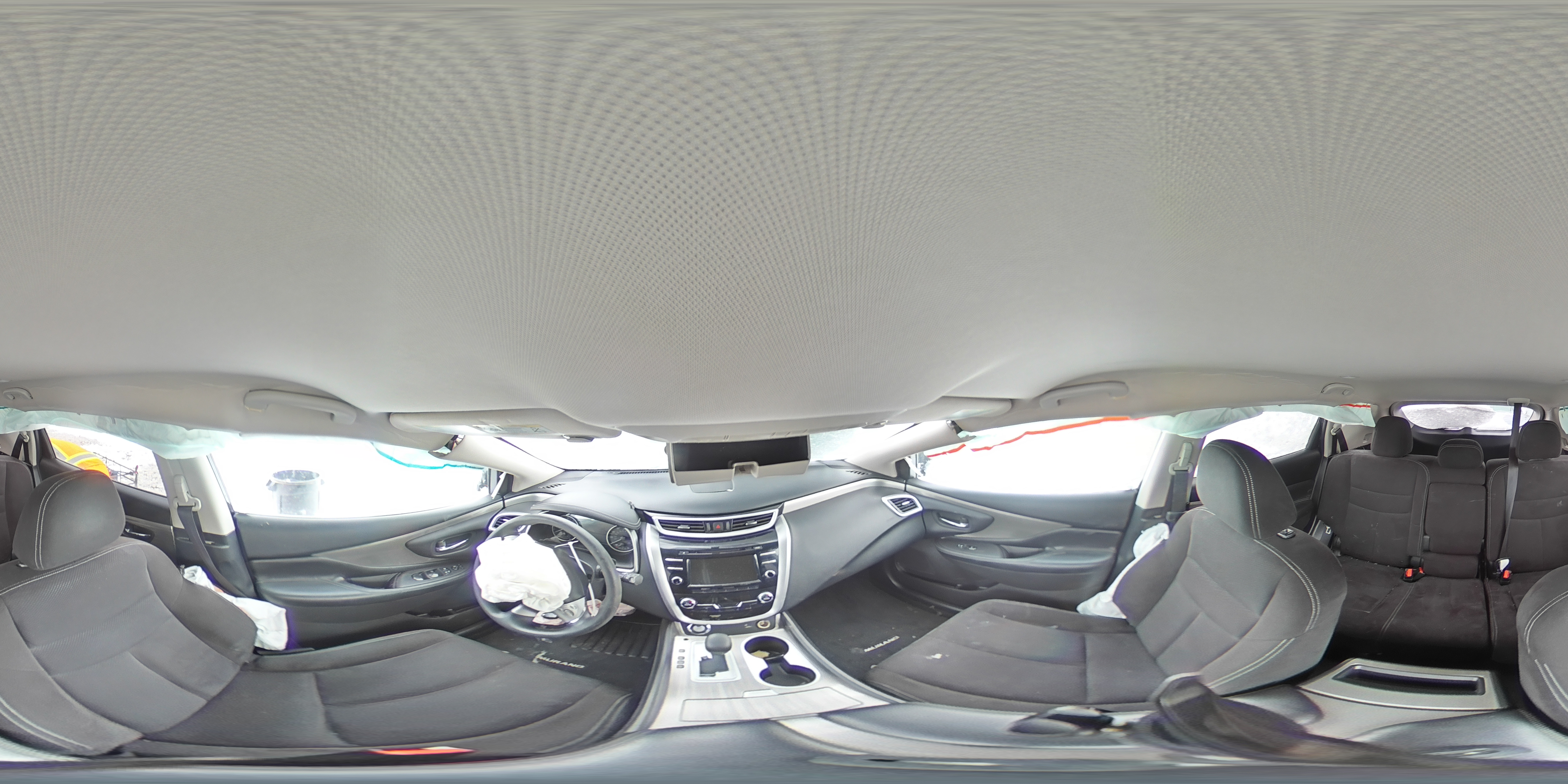 2015 Nissan Murano - Image 13