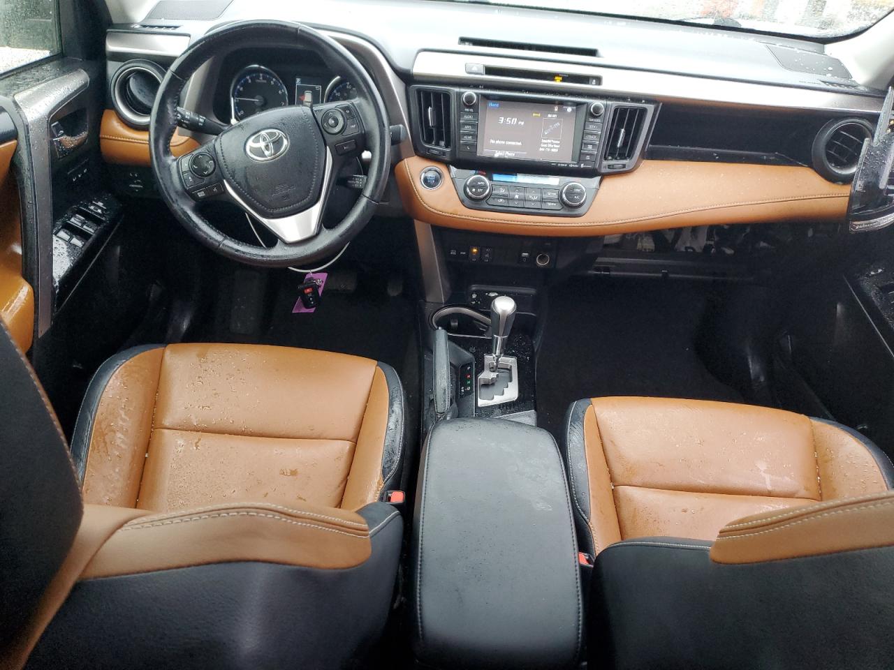 2016 Toyota RAV 4 - Image 8