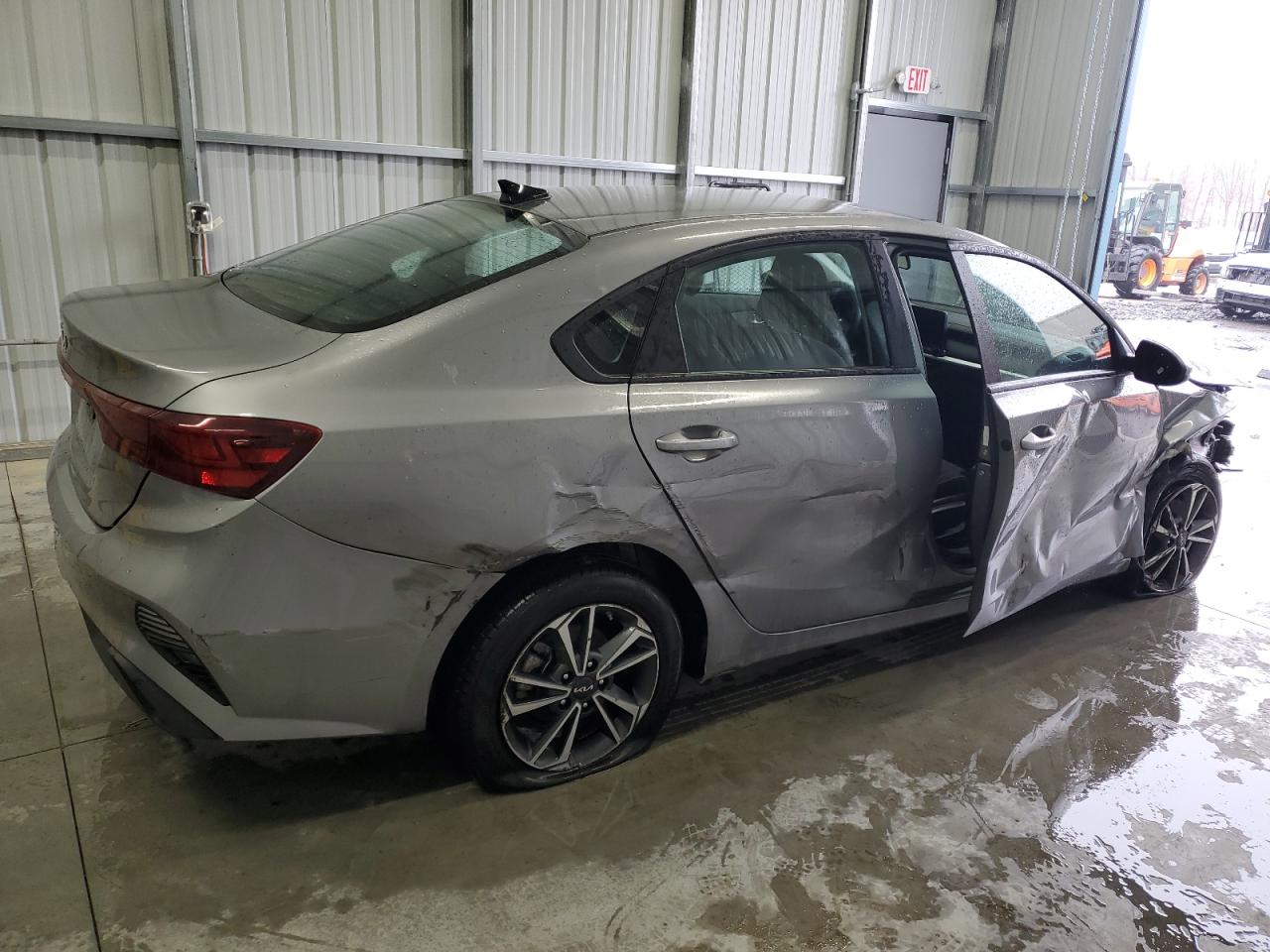 2024 Kia Forte - Image 3