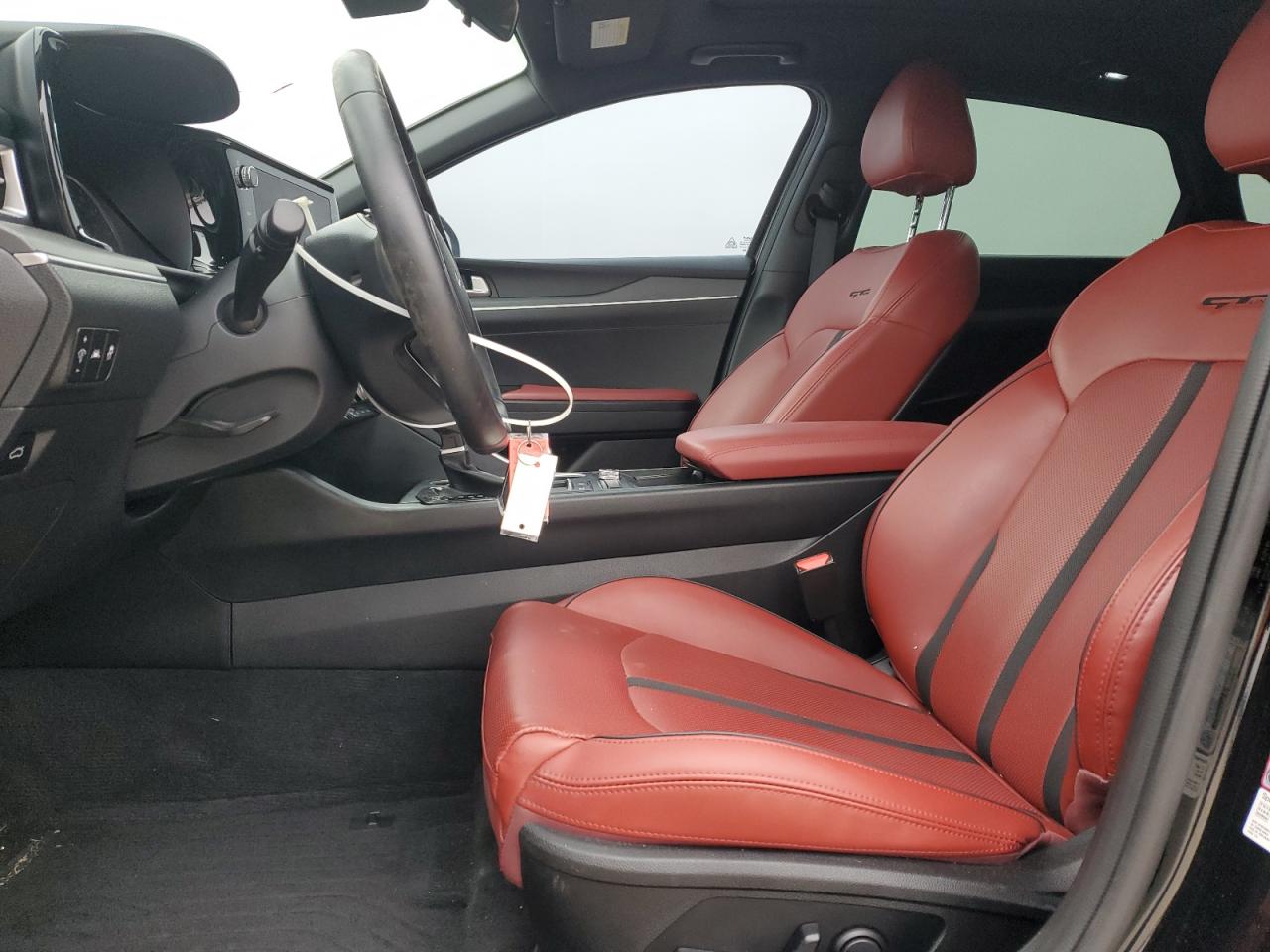 2022 Kia K5 - Image 7