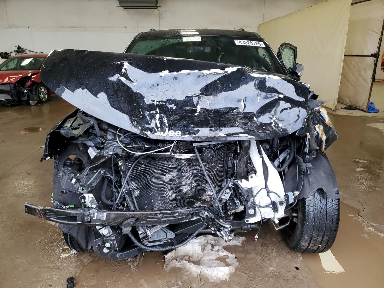 2020 Jeep Grand Cherokee - Image 5