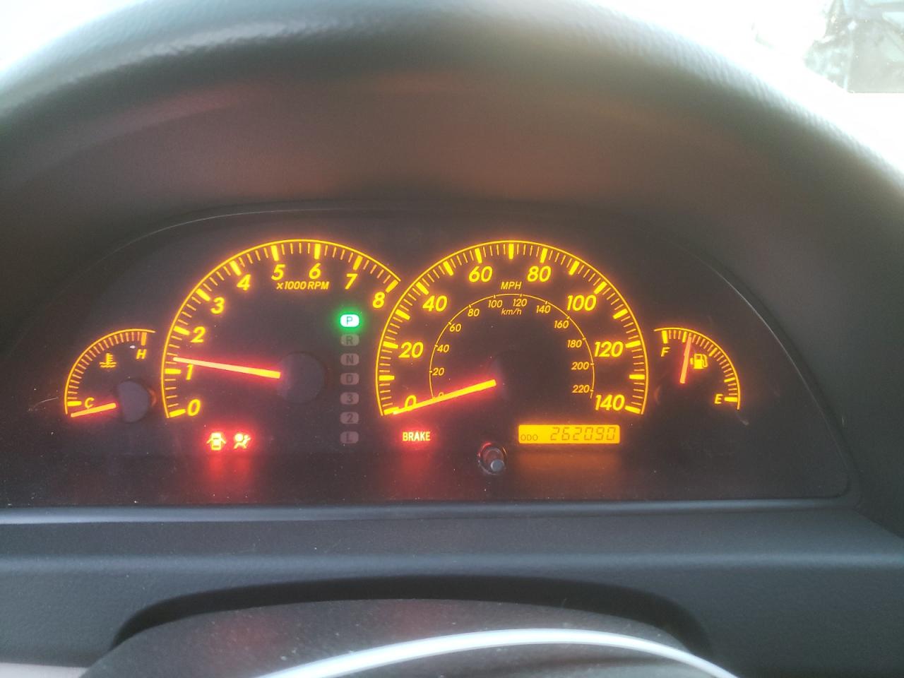 2005 Toyota Camry - Image 9