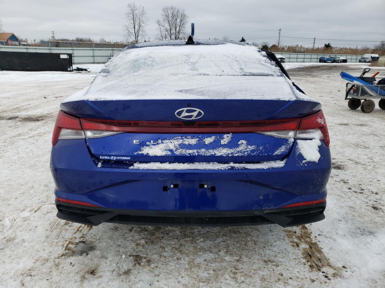 2022 Hyundai Elantra - Image 6