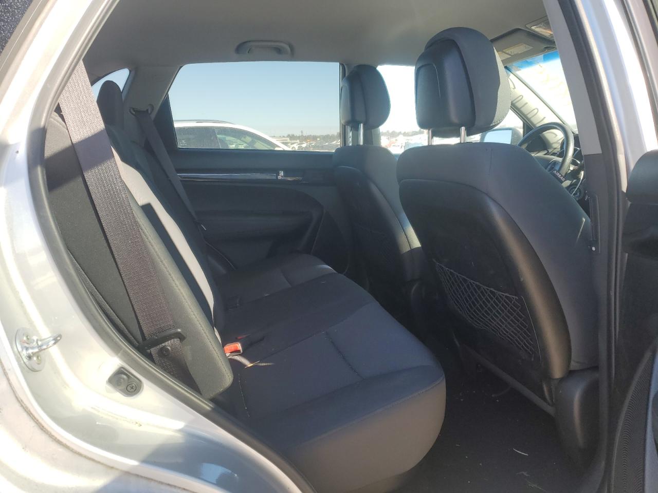 2013 Kia Sorento - Image 12