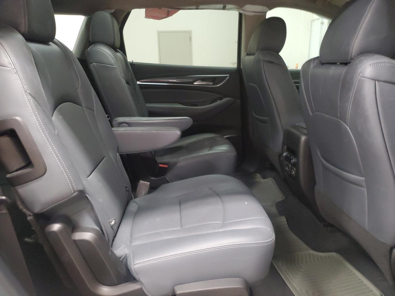 2021 Buick Enclave - Image 11