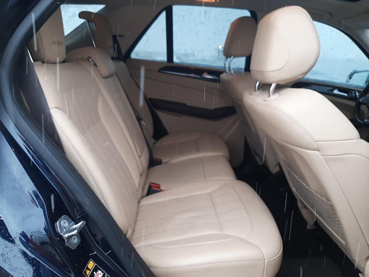 2018 Mercedes-Benz GLE - Image 11