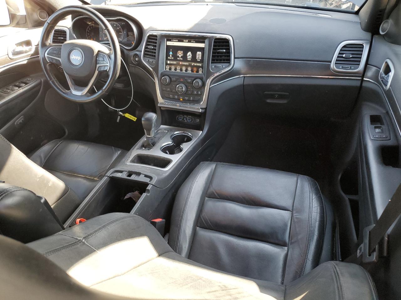 2018 Jeep Grand Cherokee - Image 8
