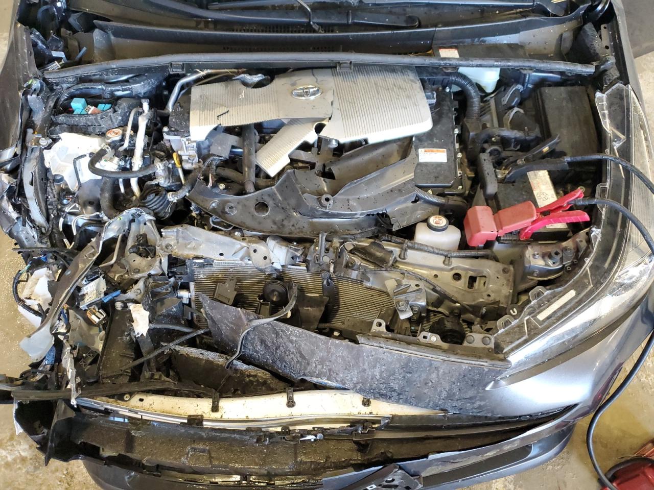 2022 Toyota Prius - Image 13