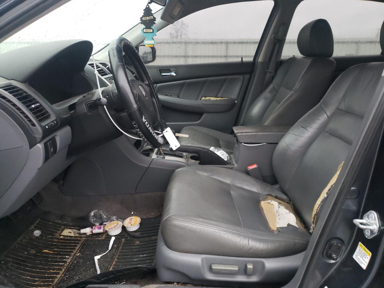 2005 Honda Accord - Image 7