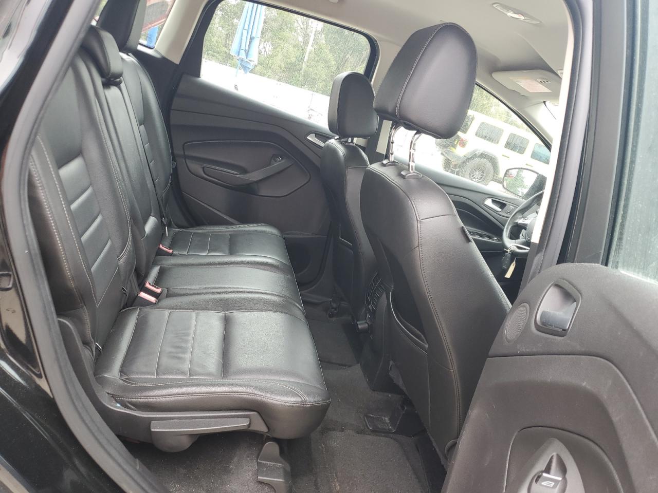 2014 Ford C-MAX - Image 10