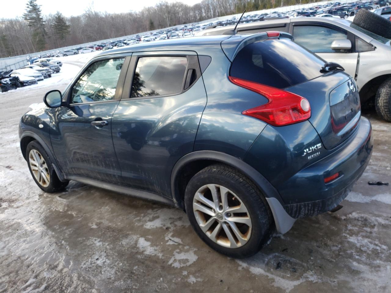 2011 Nissan Juke - Image 2