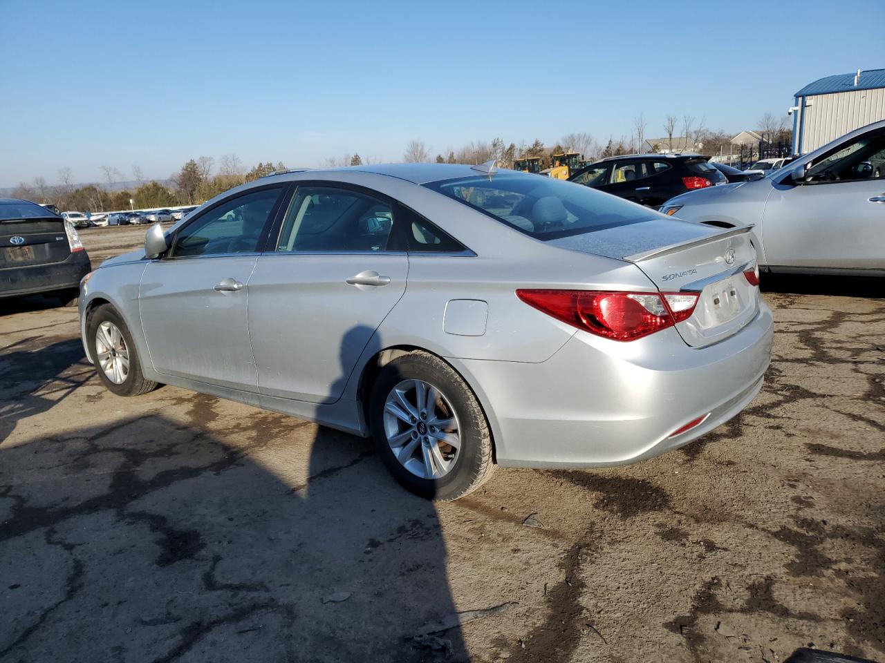 2013 Hyundai Sonata - Image 2