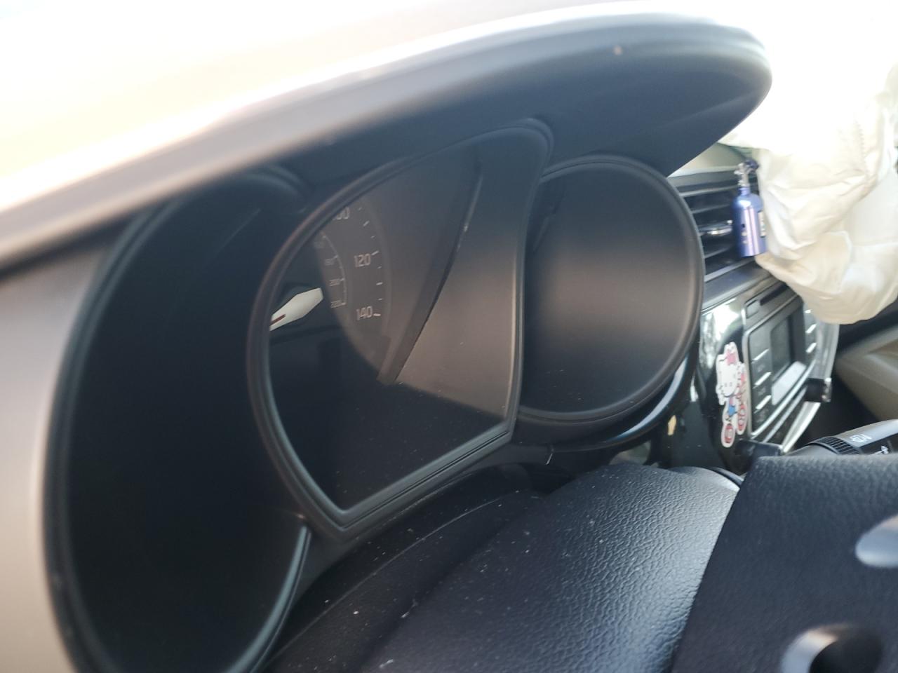 2016 Kia Rio - Image 9