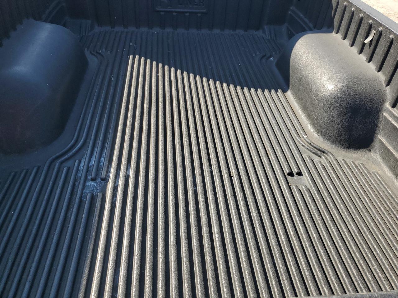 2002 Toyota Tacoma - Image 10