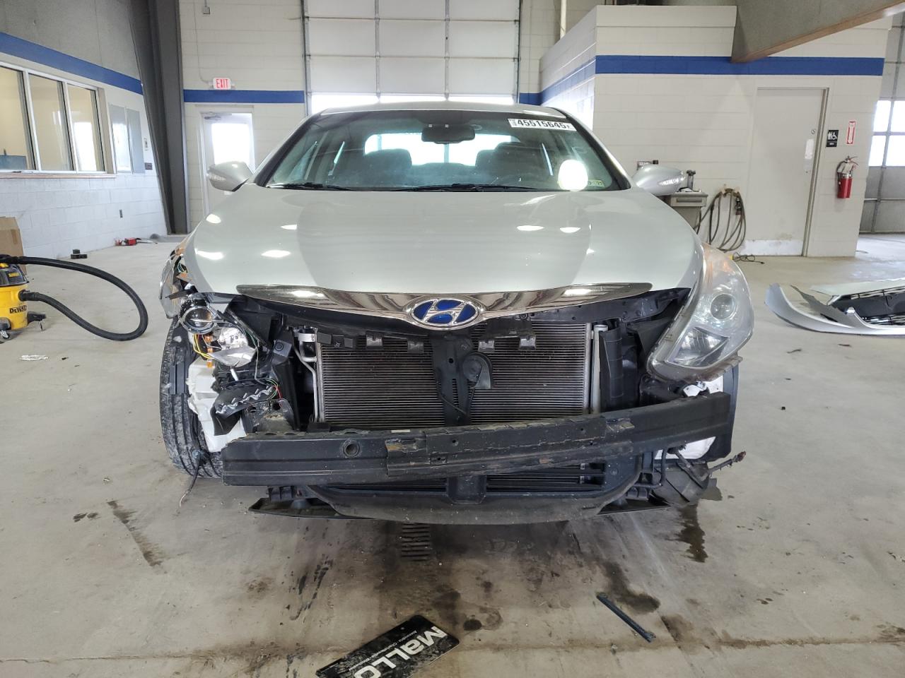 2012 Hyundai Sonata - Image 5